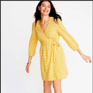 Old Navy yellow gingham wrap dress Size S